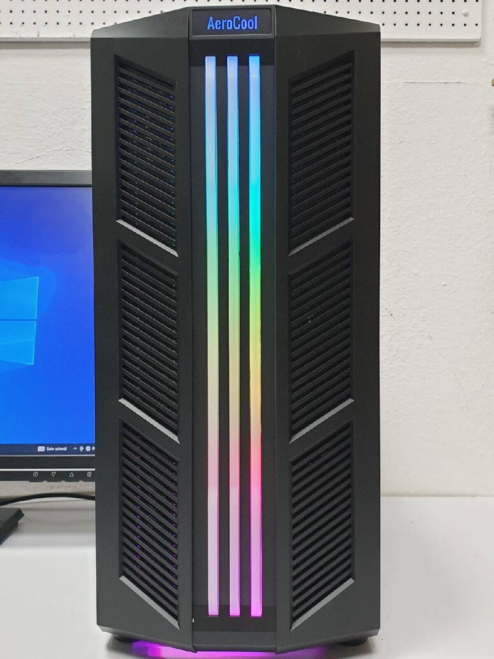 edik.hifi.irina AeroCool Gaming PC wie i7 12x2,50GHz 64GB 256GB SSD+ 1TB Win.10 Computer 960 GTX