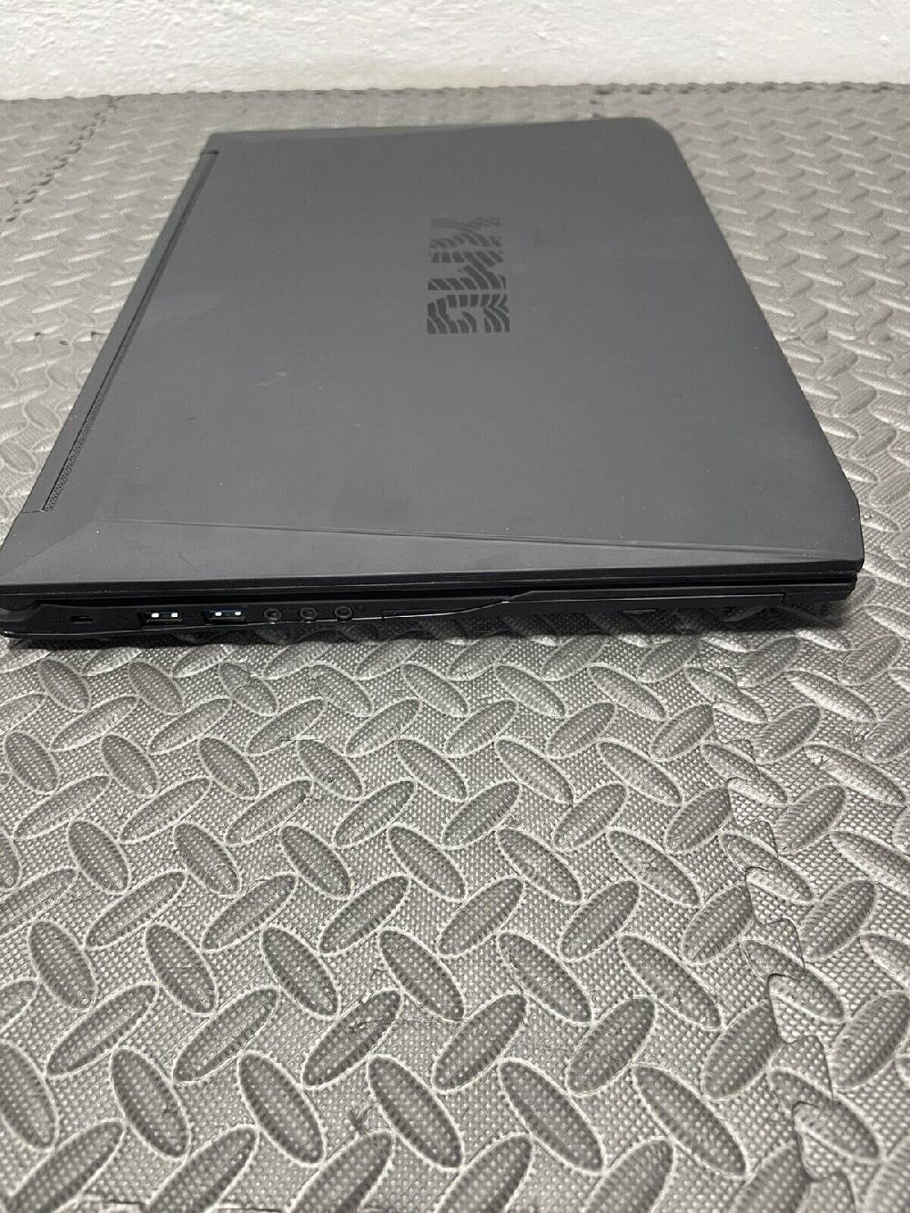 aras-elektro-shop Schenker XMG A706 Gaming Laptop JETZT KAUFEN