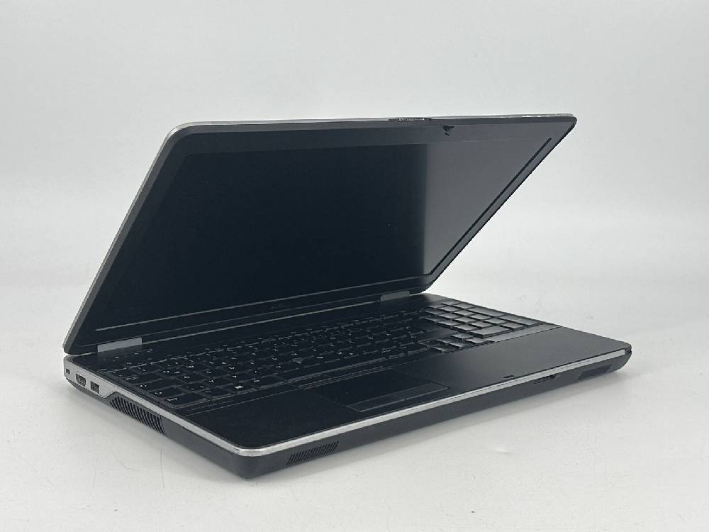 Recover IT GmbH Dell Latitude E6540 Win 11 Pro 15,6" HD8790M i7-4810MQ @2,80 GHz 16GB 512GB SSD