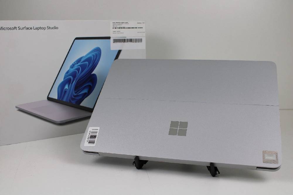 Trixonbv Microsoft Surface Laptop Studio NVIDEA GF RTX 3050 TI,512GB SSD, 16RAM, Core i7! Rabatte dieses Monats