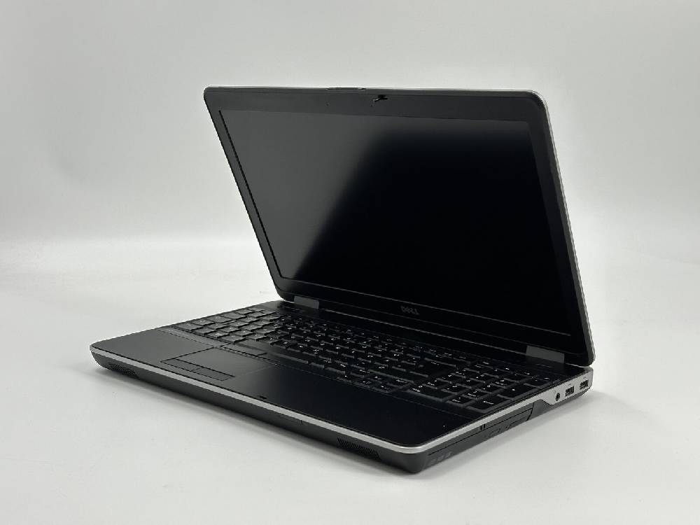 Recover IT GmbH Dell Latitude E6540 Win11 Pro 15,6" Radeon 8790M i7-4610M@3,00 GHz 16GB RAM 512 Cyber Monday