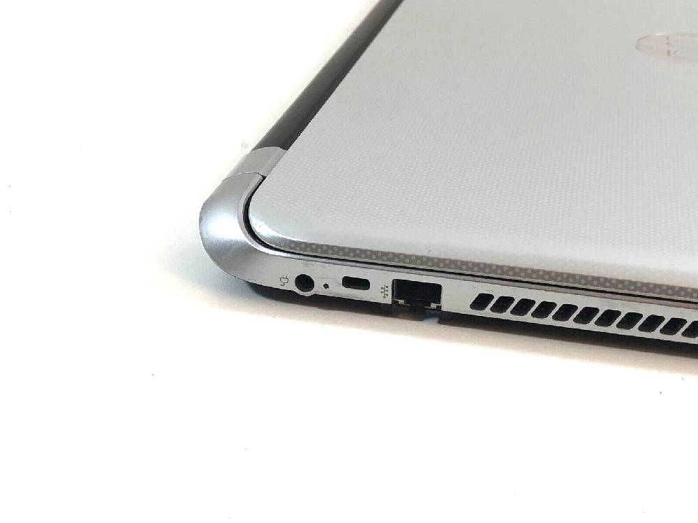 TradeMarket HP Pavilion Laptop AMD A10 CPU 8GB RAM 256GB SSD Radeon HD Grafik HDMI USB3.0 Riesige Rabatte