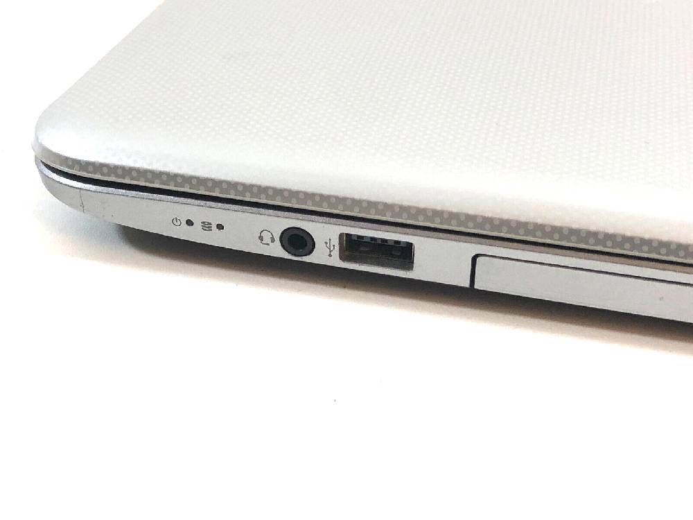 TradeMarket HP Pavilion Laptop AMD A10 CPU 8GB RAM 256GB SSD Radeon HD Grafik HDMI USB3.0 Rabatt