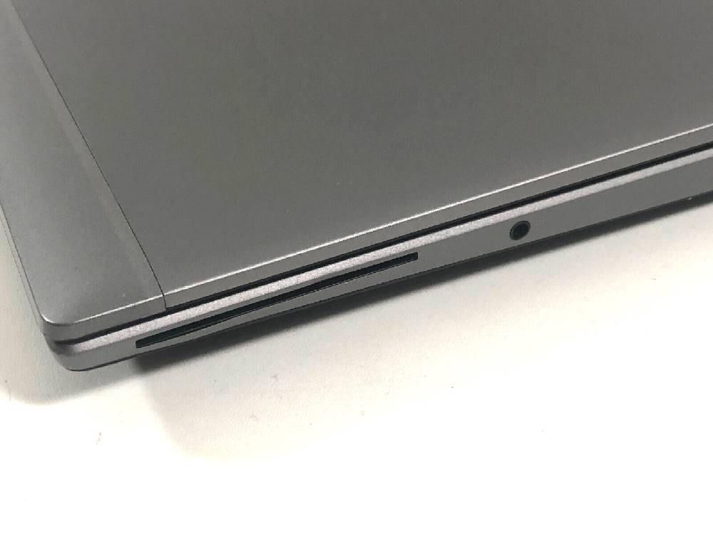 TradeMarket HP ZBook 15 G5 15,6" FHD Intel Core i7-8850H 32GB RAM 512GB M.2 SSD Quadro P1000 Schlussverkauf