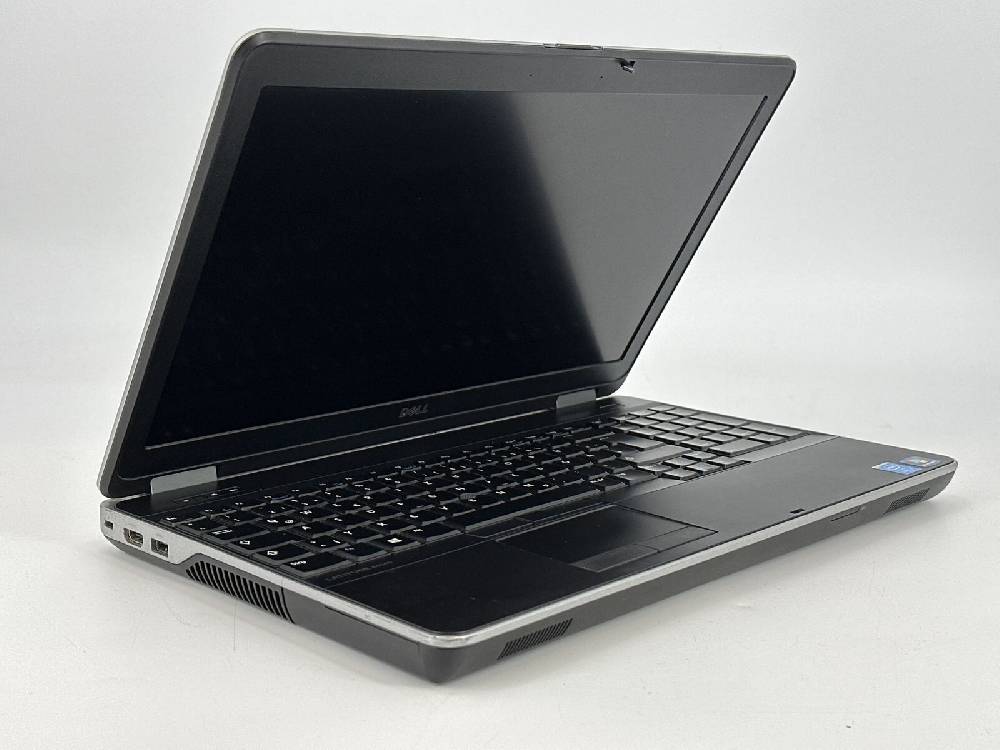 Recover IT GmbH Dell Latitude E6540 Win11 Pro 15,6" Radeon 8790M i7-4810MQ @ 2,80 GHz 16GB 512