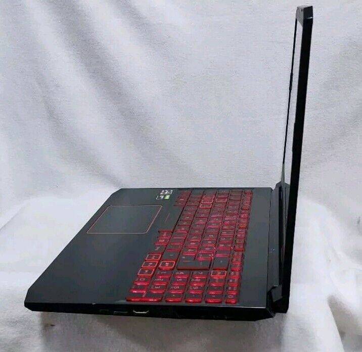 Cashpoint24 Acer Nitro AN515-44-R74R | Obsidian Black | Gaming Laptop Exklusivangebot