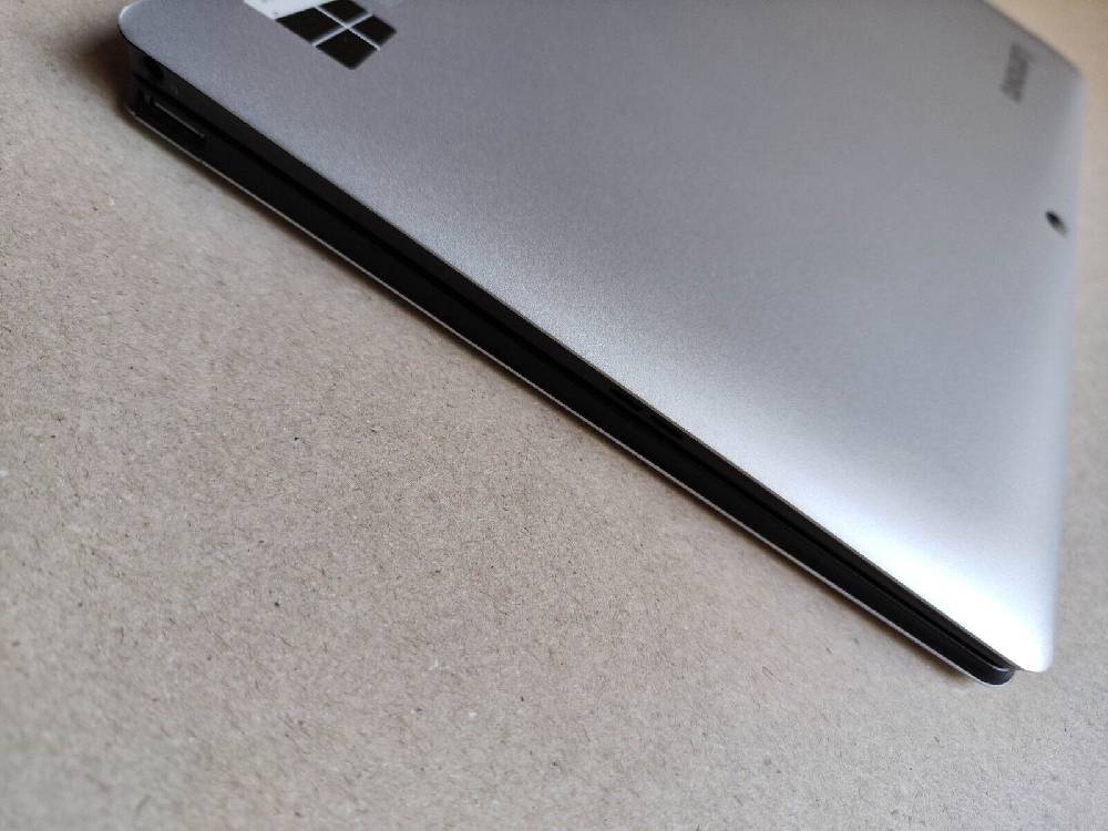 Gebraucht-land Notebook 2 in 1 Lenovo Miix 310-10ICR 10.1" HD Intel Quad 4 GB RAM 64GB eMMC Win Begrenzt auf 3 Tage