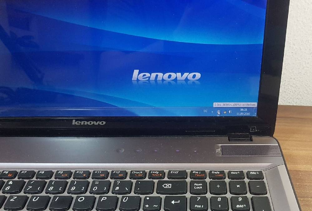 Bitte-Kaufe-Mich Gaming NVIDIA Geforce GT 555M Lenovo Ideapad Y570 i5 3,1GHz 8GB 1000GB Webcam Preisnachlass