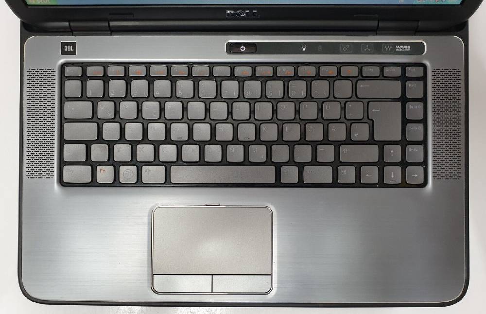 edik.hifi.irina DELL XPS Windows XP Gamer i7 4GB 500GB Gaming Laptop GT 540M 15,6" mit Spiel! Saisonschlussverkauf