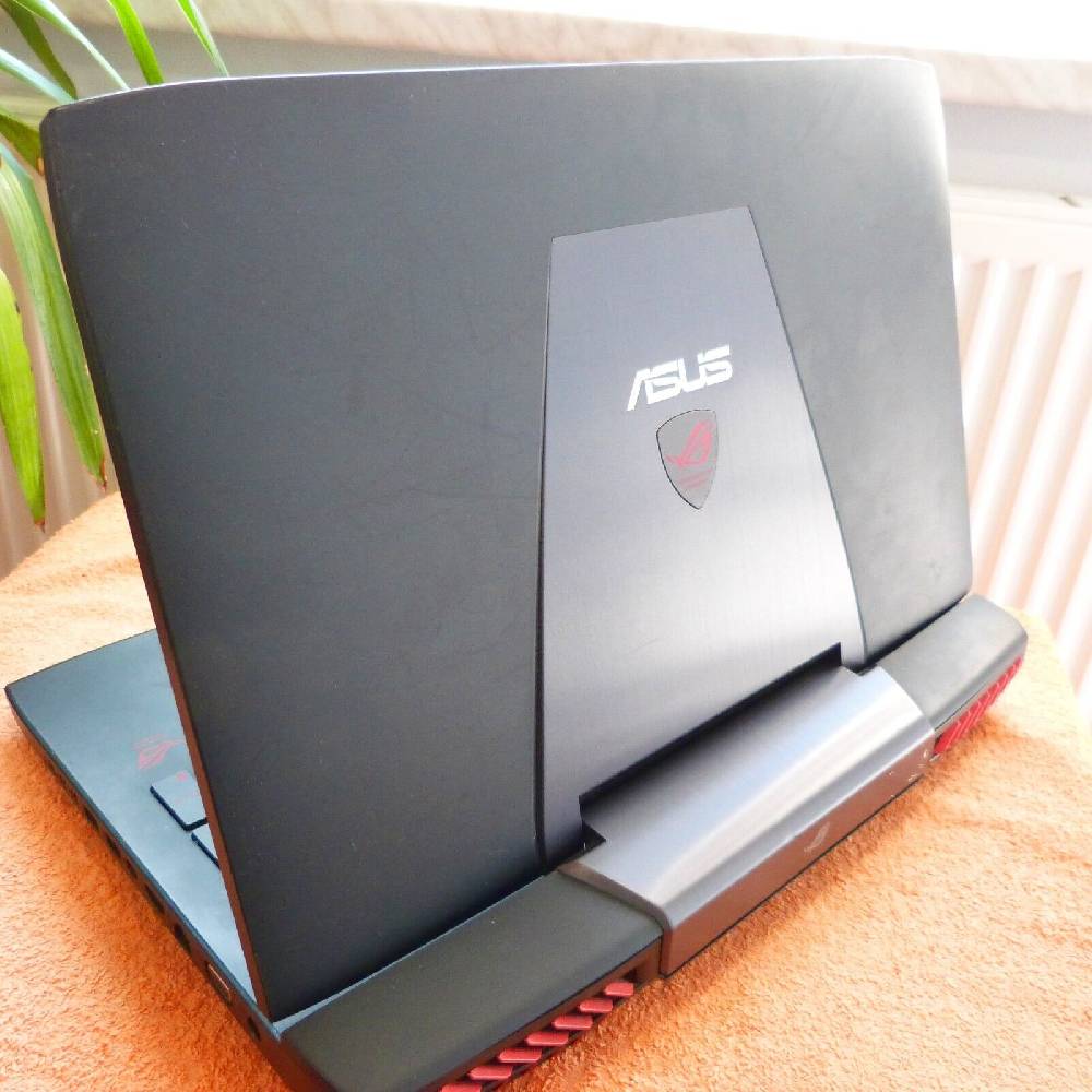 EliteTechnik Erfahrung seit 2006 Asus G751 ROG 17 Zoll GAMING GTX POWER l SSD Windows 11 l 32GB RAM NEU i7 BLURAY