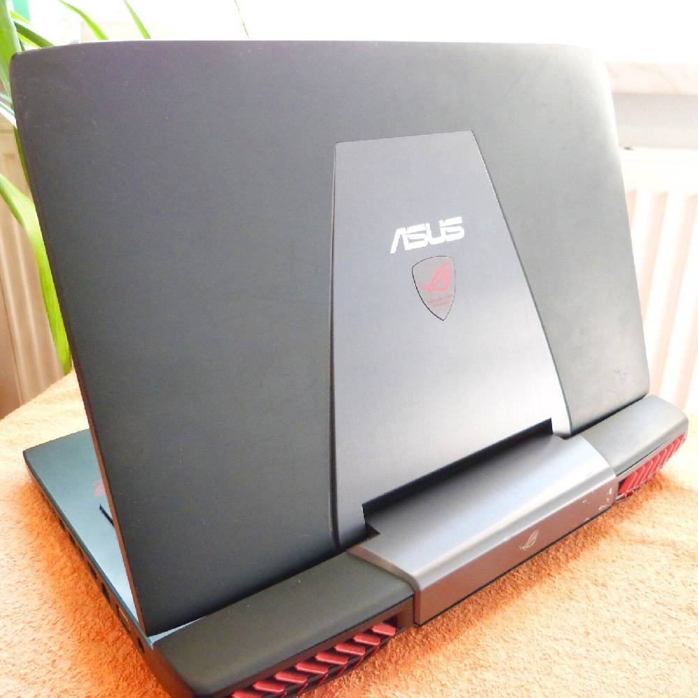 EliteTechnik Erfahrung seit 2006 Asus G751 ROG 17 Zoll GAMING GTX POWER l SSD Windows 11 l 32GB RAM NEU i7 BLURAY Zeitbegrenzte Promotion