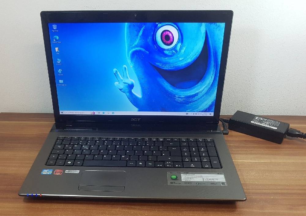 Bitte-Kaufe-Mich 17" Gaming Acer Aspire 7750G Intel i5 3,1GHz 8GB 500GB HDMI Radeon 7670M Webcam
