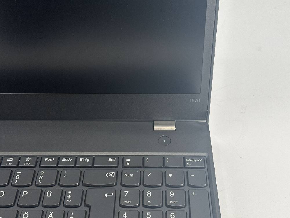 Recover IT GmbH Lenovo ThinkPad T570 Win11 15,6" Full HD i5-6300u@2,40 GHz 8GB 128GB SSD 80% 2025