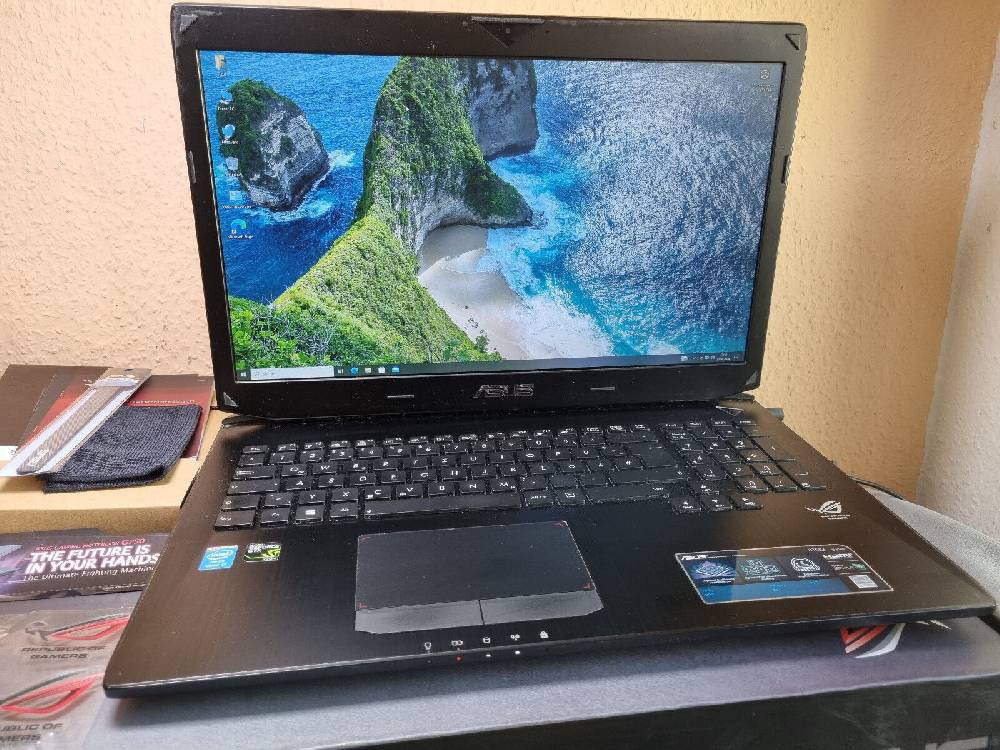 Best-pc-parts ASUS ROG G750J, Gaming Notebook 17,3 Zoll FHD, Intel Core i7 CPU, TEILDEFEKT!