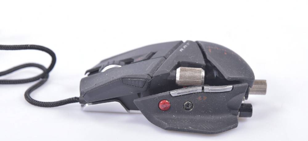Warenhandel-Hannover Mad Catz R.A.T. 7 Gaming Maus 6400dpi PC und MAC matt schwarz programmierbar /1 Fabrikpreis