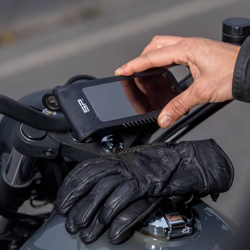 SP Connect Universal Riesige Rabatte