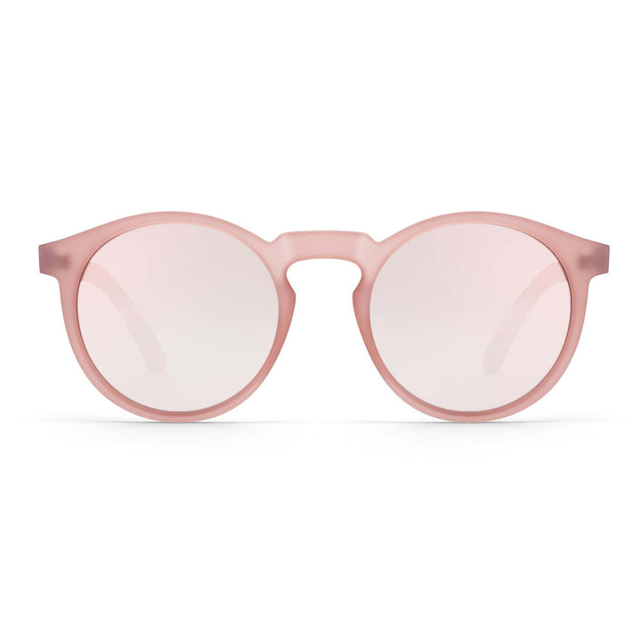 Take A Shot Molly Walnussholz I Polarized Cyber Monday